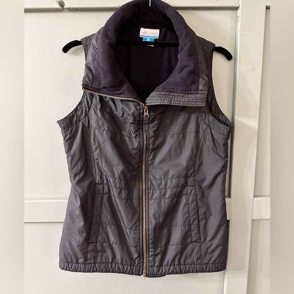 Columbia Women’s Vest Fleece Lined Size Small - Picture 6 of 6